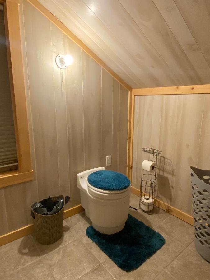 Charming Studio In-Law On Great East Lake Acton Экстерьер фото
